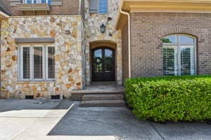 Glenmoor Dr-S2604-003.jpg