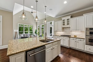 Glenmoor Dr-S2604-014.jpg