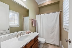 Glenmoor Dr-S2604-028.jpg