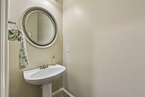 Glenmoor Dr-S2604-029.jpg