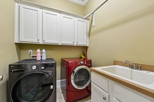 Glenmoor Dr-S2604-030.jpg