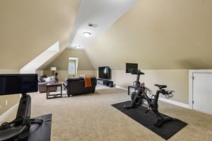 Glenmoor Dr-S2604-039.jpg