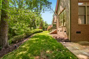 Glenmoor Dr-S2604-043.jpg