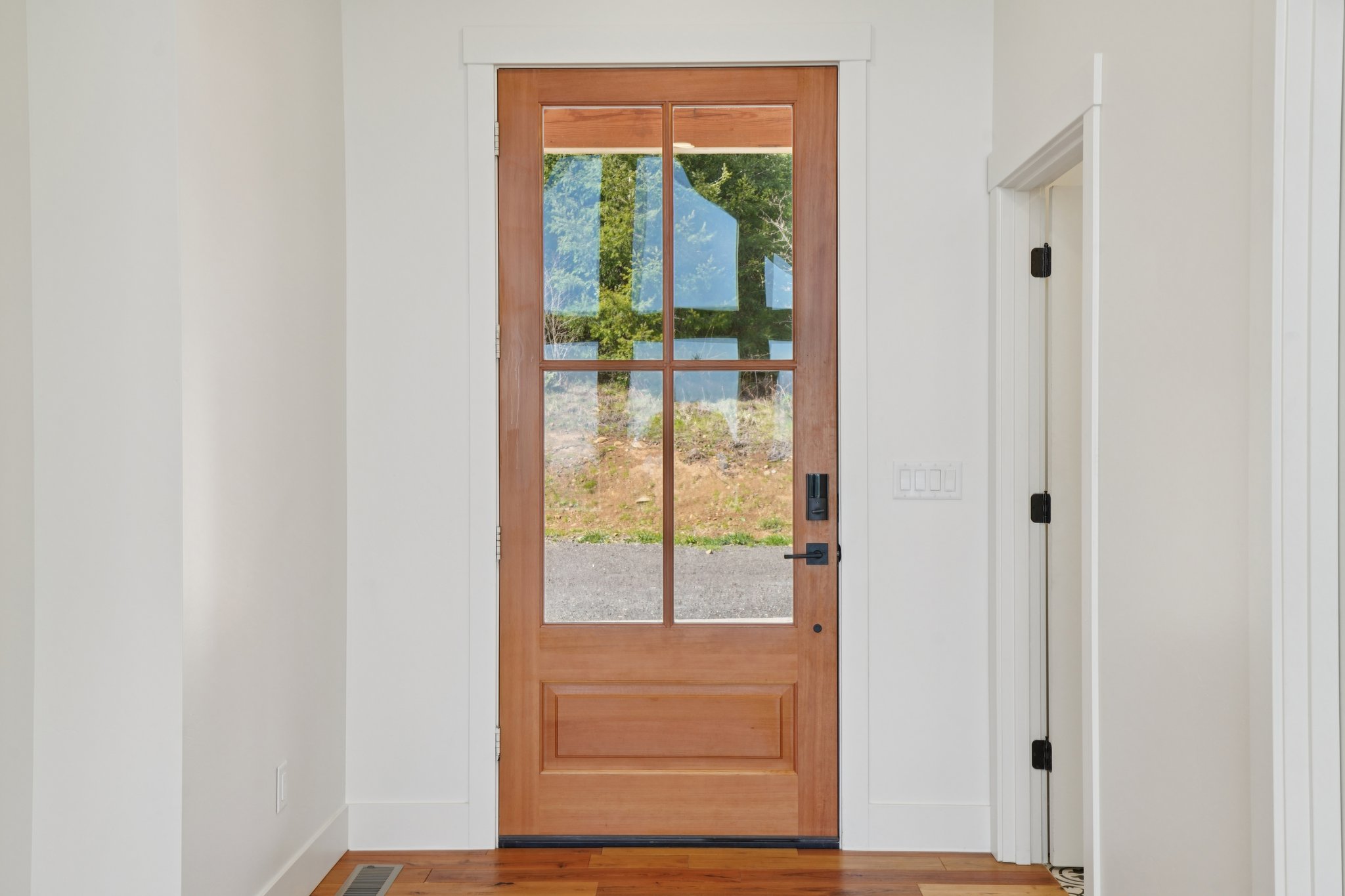 High Bank Ln-S0604-006.jpg