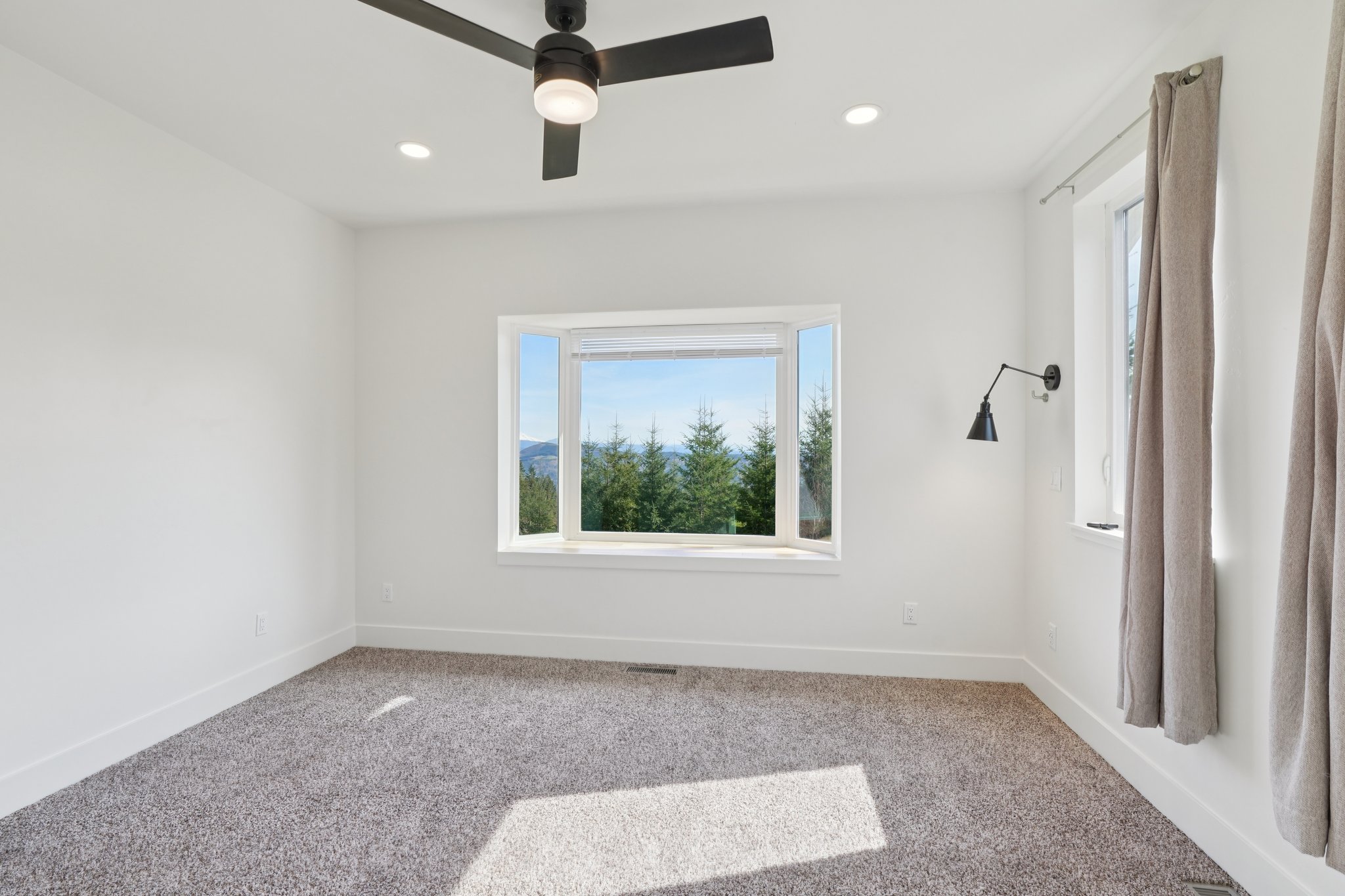 High Bank Ln-S0604-037.jpg