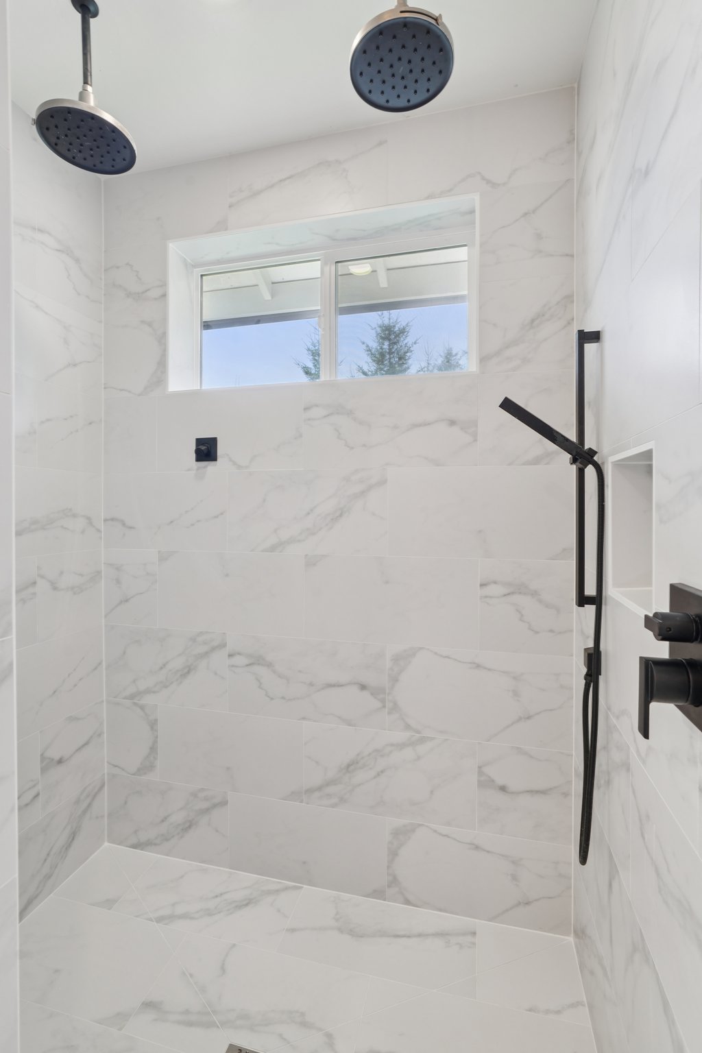 High Bank Ln-S0604-040.jpg