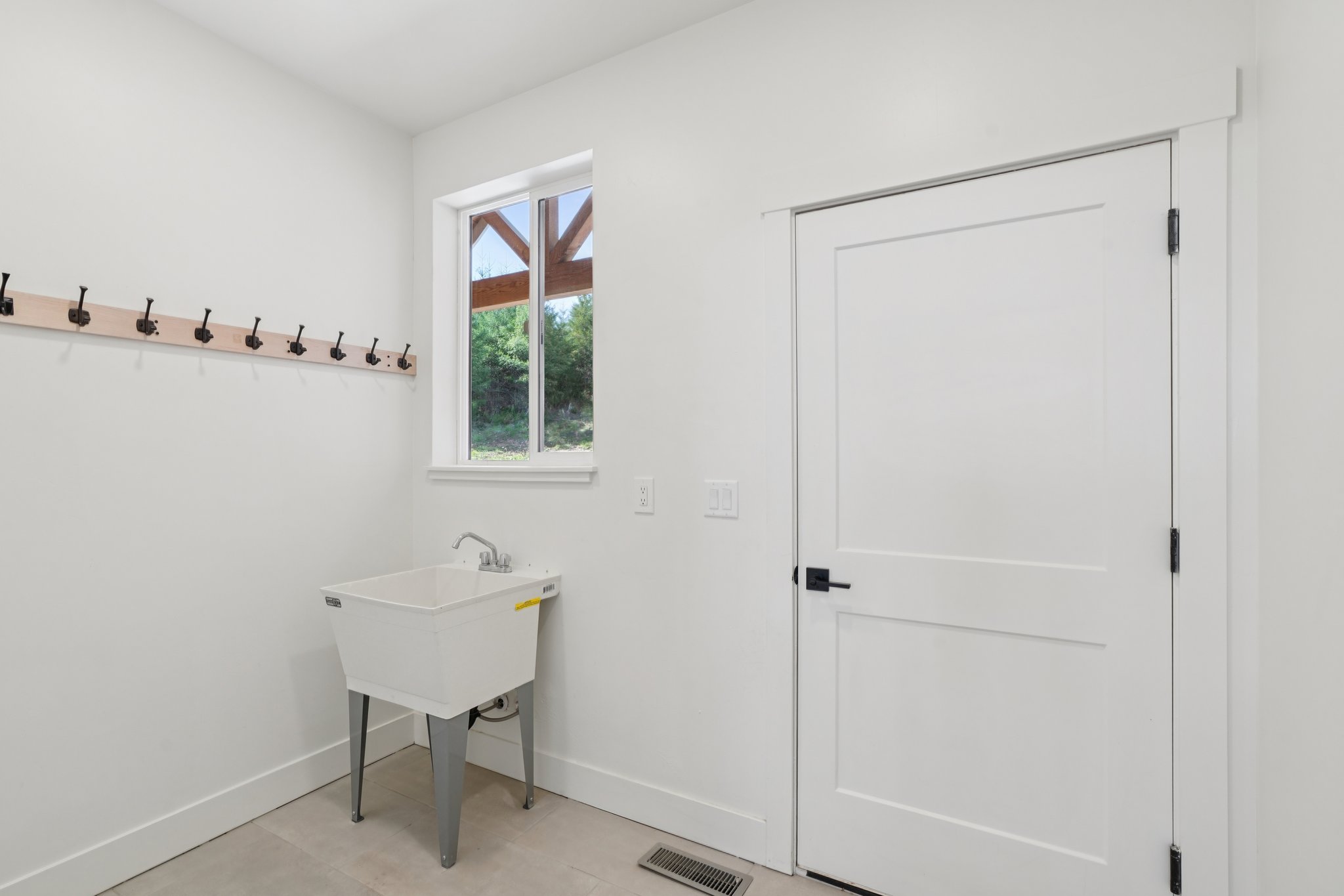 High Bank Ln-S0604-052.jpg