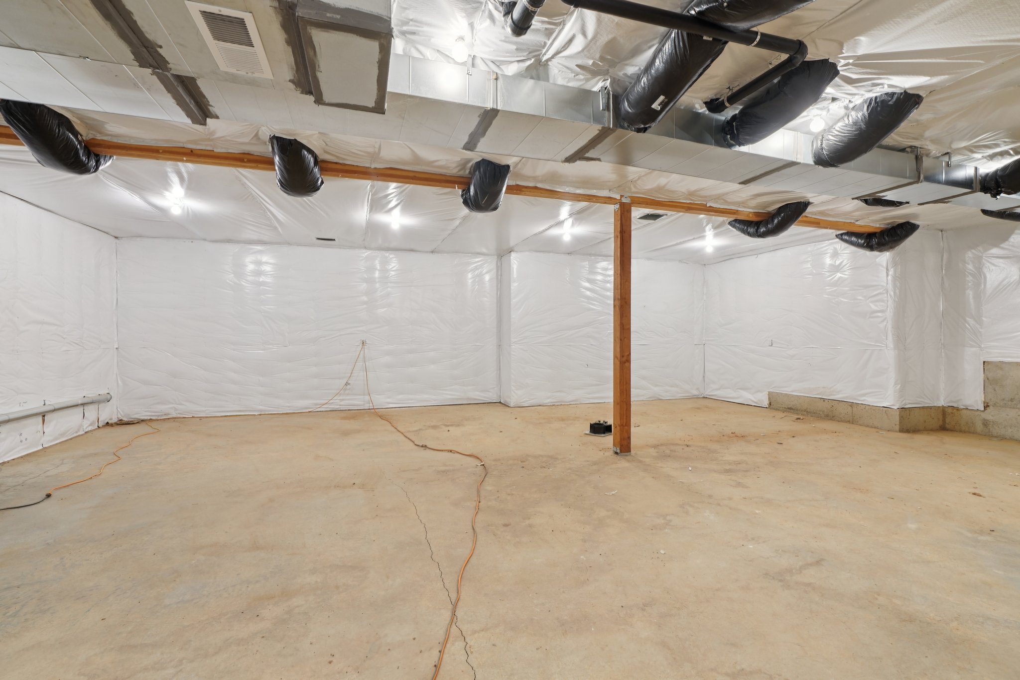 High Bank Ln-S0604-068.jpg