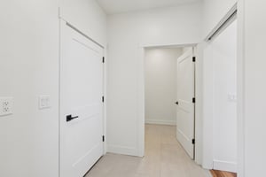 High Bank Ln-S0604-053.jpg