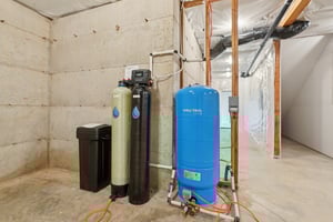 High Bank Ln-S0604-066.jpg