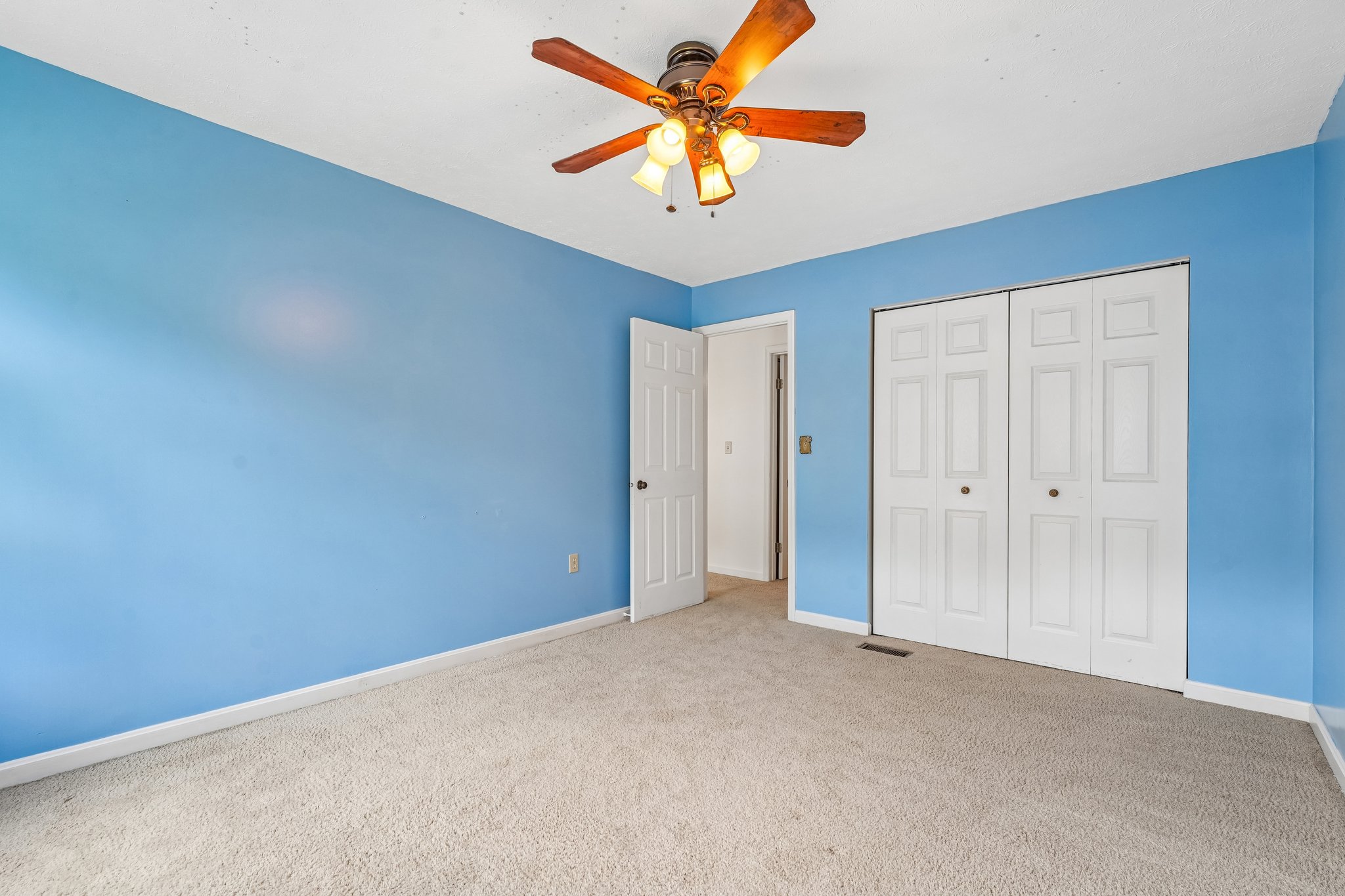 Jaclyn Dr-S0707-047.jpg