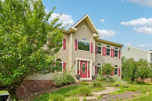 Jaclyn Dr-S0707-002.jpg