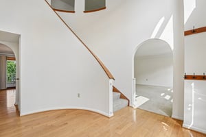 Jaclyn Dr-S0707-006.jpg