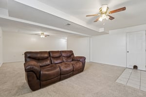 Jaclyn Dr-S0707-009.jpg