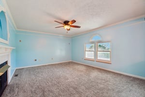 Jaclyn Dr-S0707-010.jpg