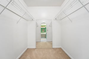 Jaclyn Dr-S0707-031.jpg