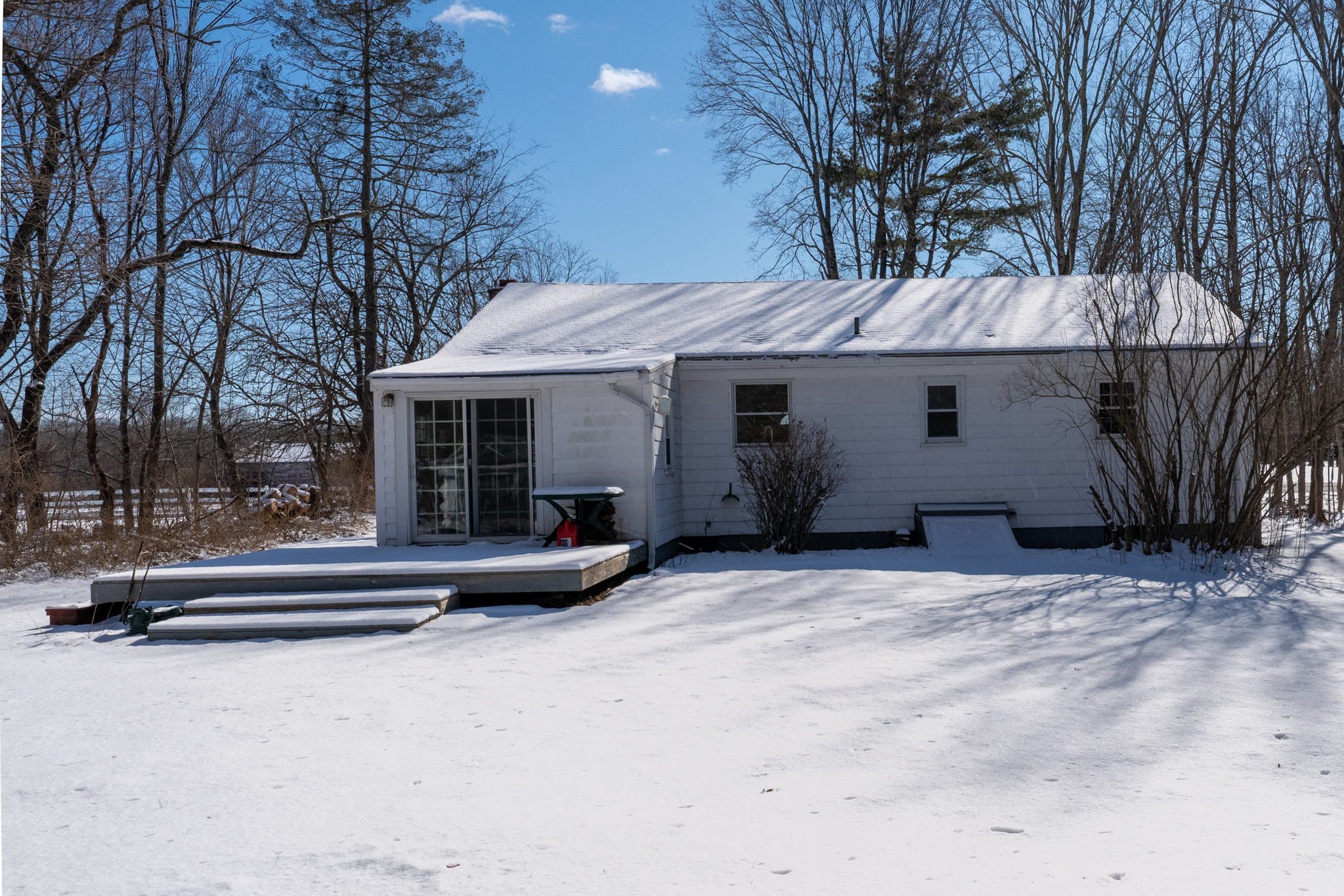 209 Pleasant Valley Rd, Mansfield Center, CT 06250, USA Photo 11