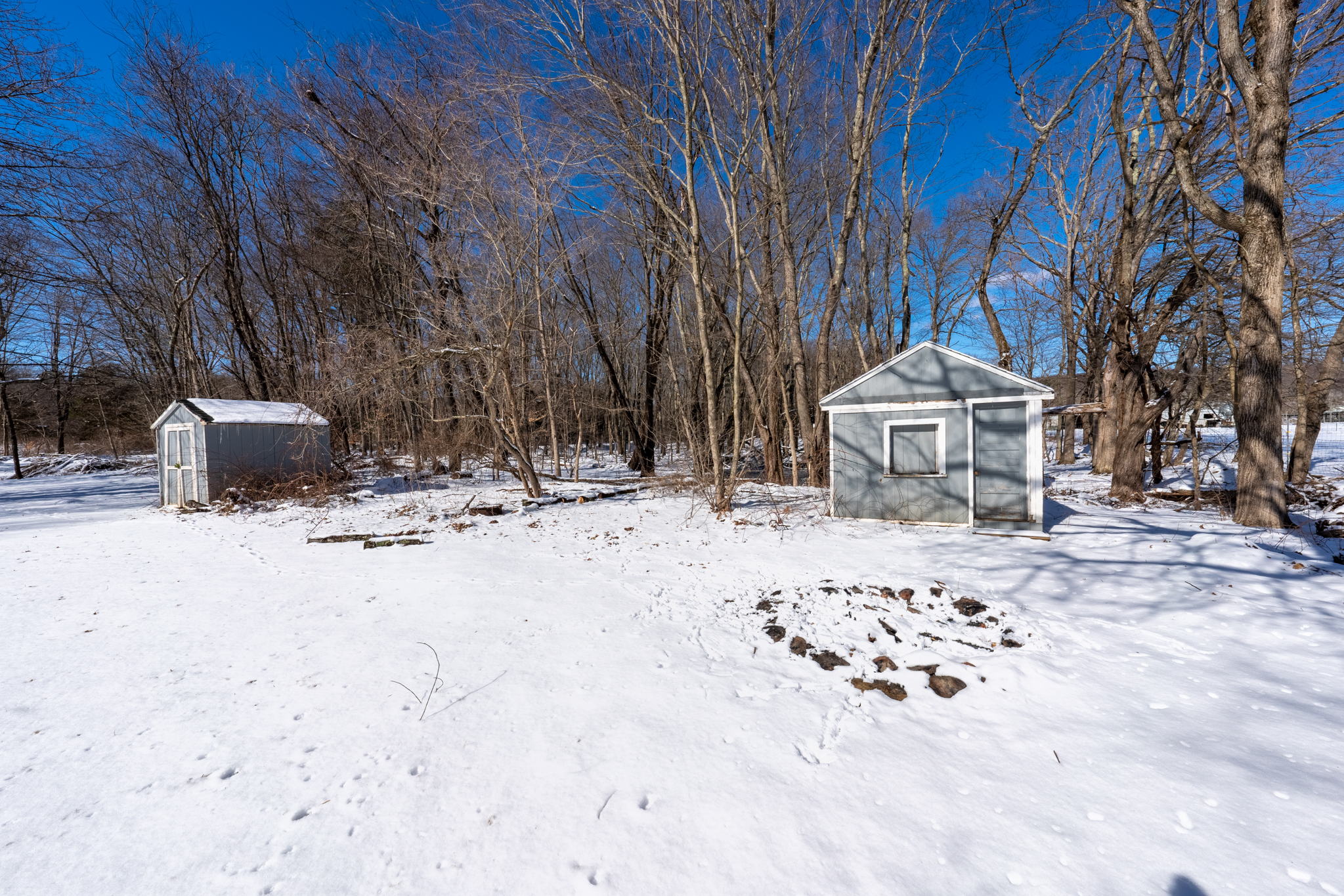 209 Pleasant Valley Rd, Mansfield Center, CT 06250, USA Photo 7