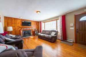 209 Pleasant Valley Rd, Mansfield Center, CT 06250, USA Photo 17