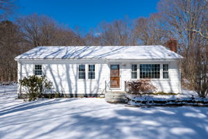 209 Pleasant Valley Rd, Mansfield Center, CT 06250, USA Photo 2
