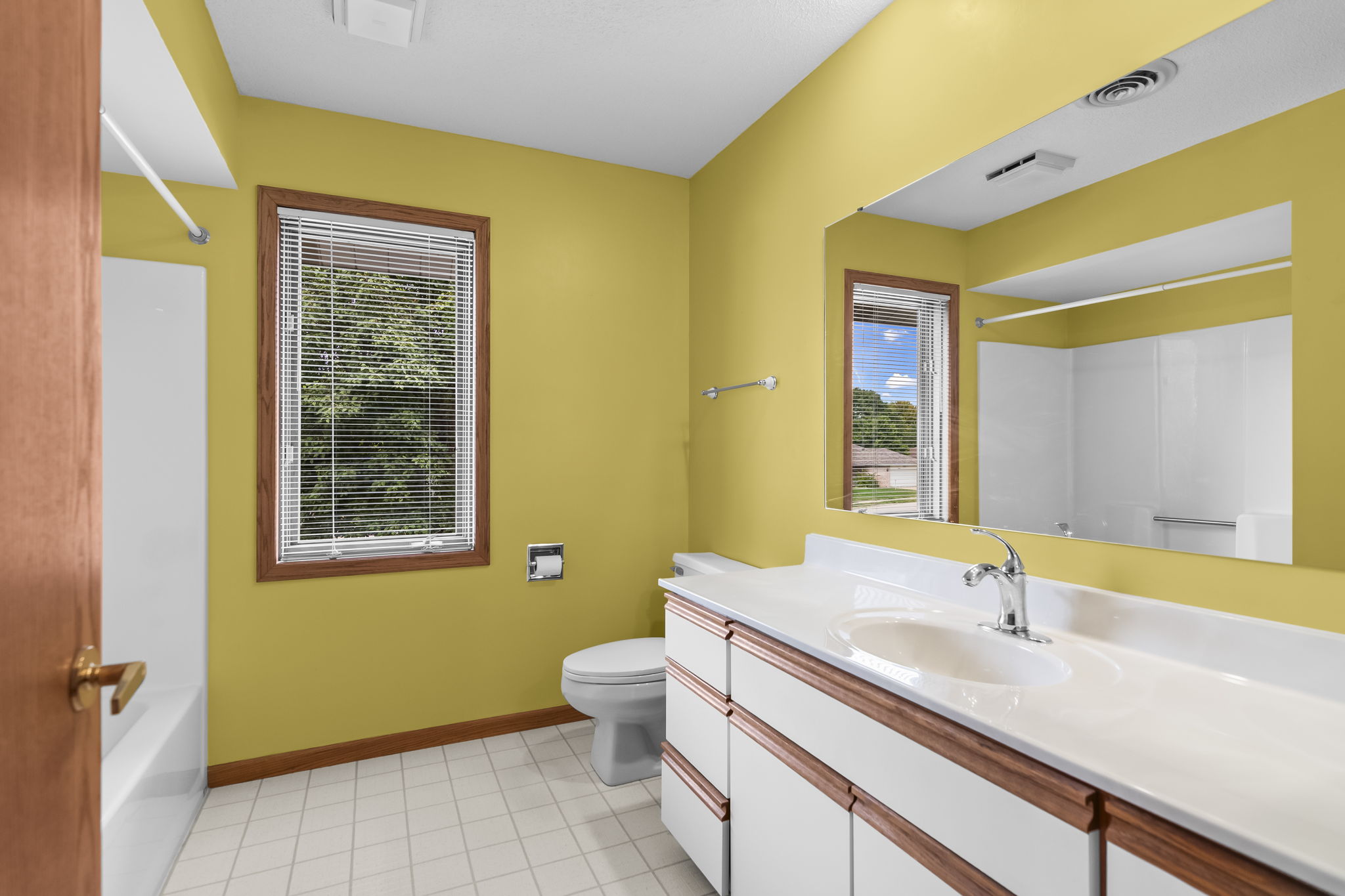 Upper Bath