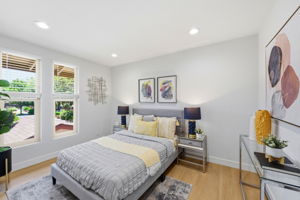 025_F8_209 Red Oak Dr