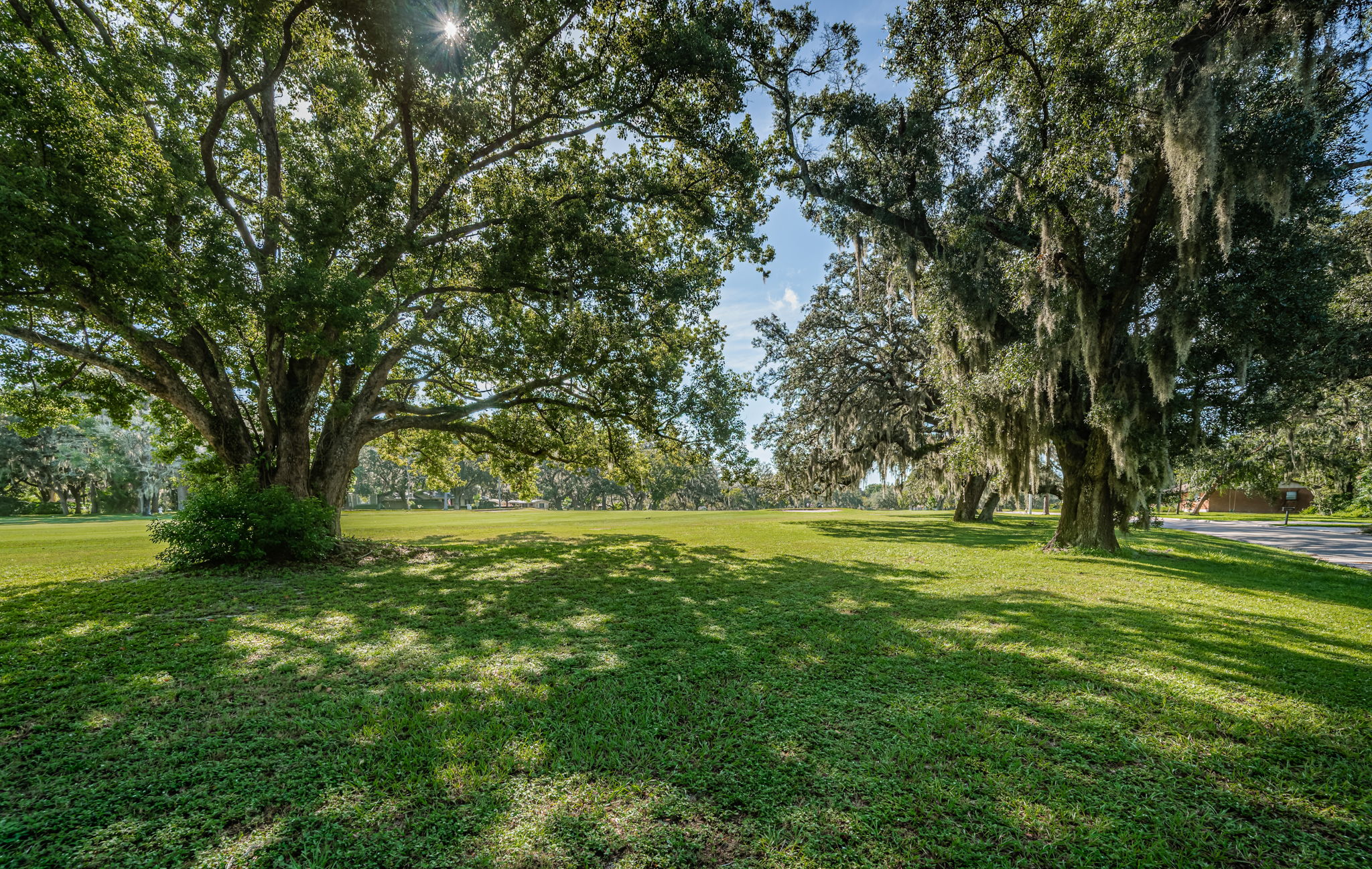 Frontyard2 Golf Course View