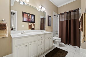  Photo 45