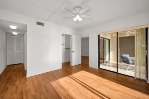 Master Bedroom1c