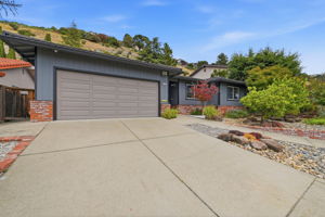 002_F8_2090 Hillside Dr