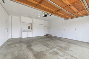 032_F8_2090 Hillside Dr