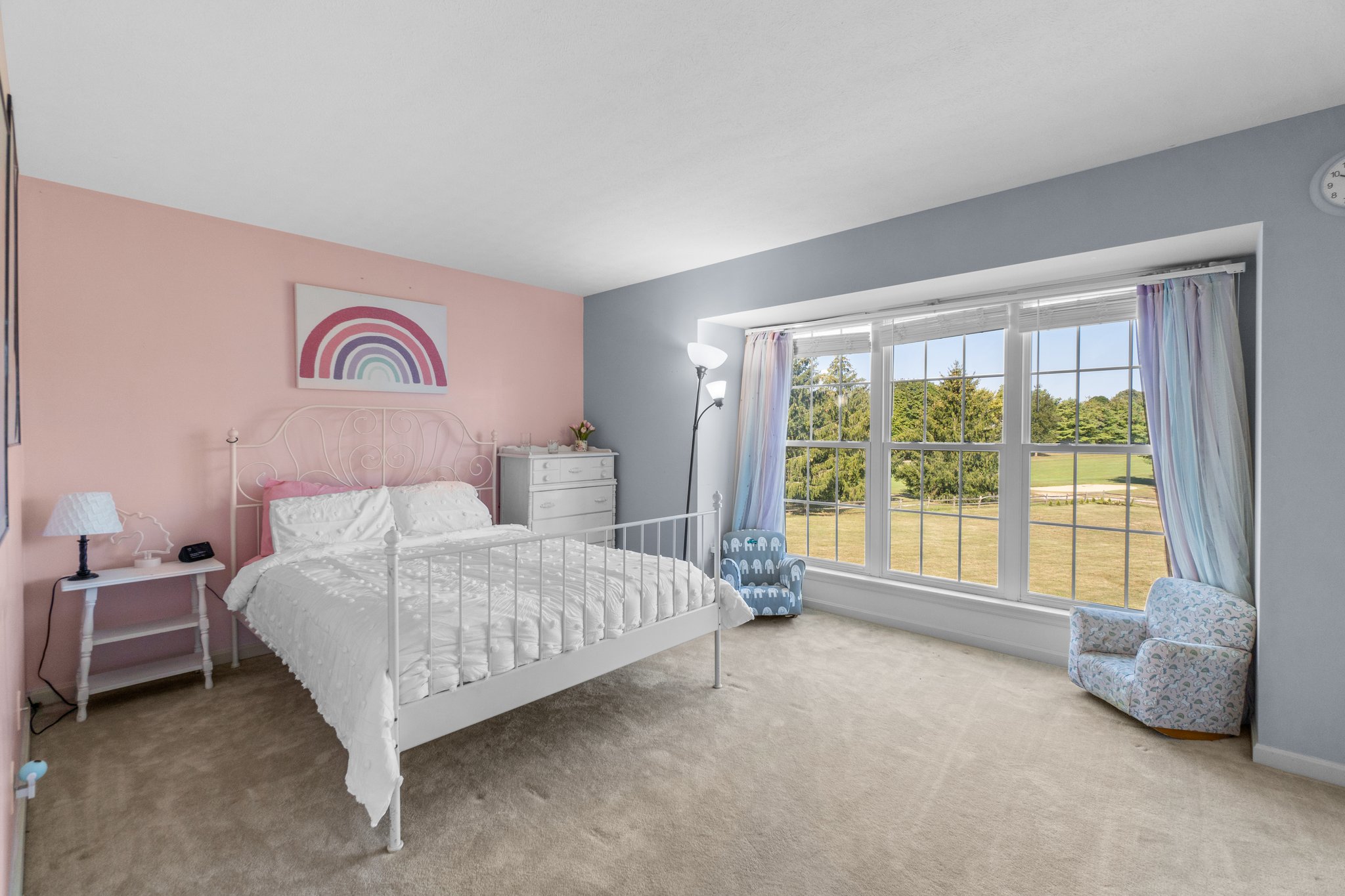 26. Upper bedroom.jpg