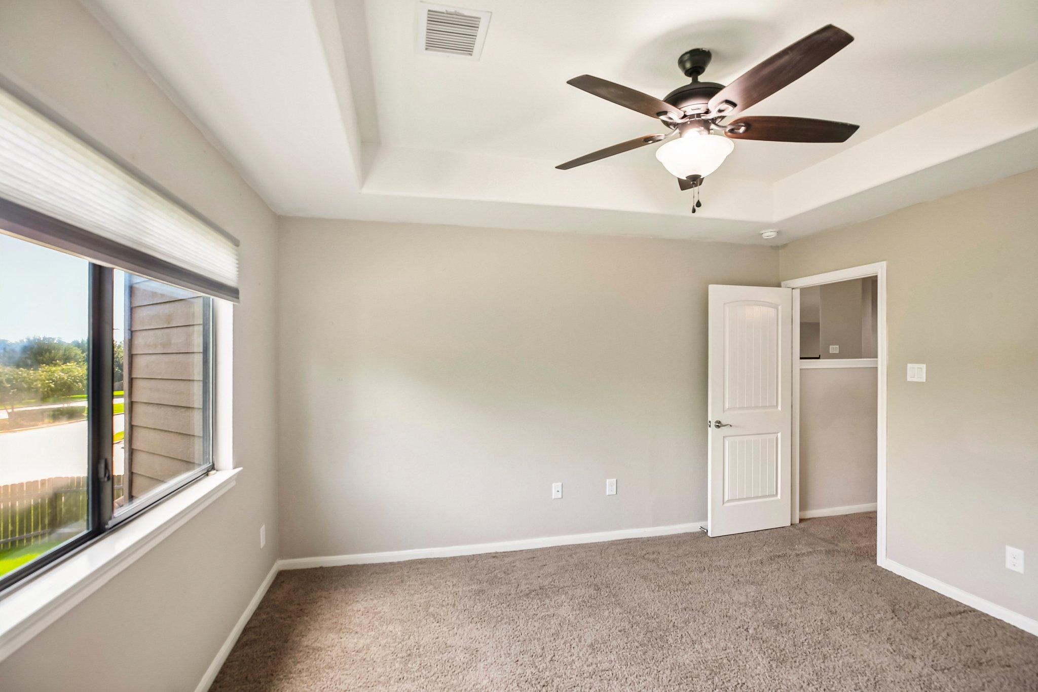 Warwickshire Dr-S2407-046.jpg