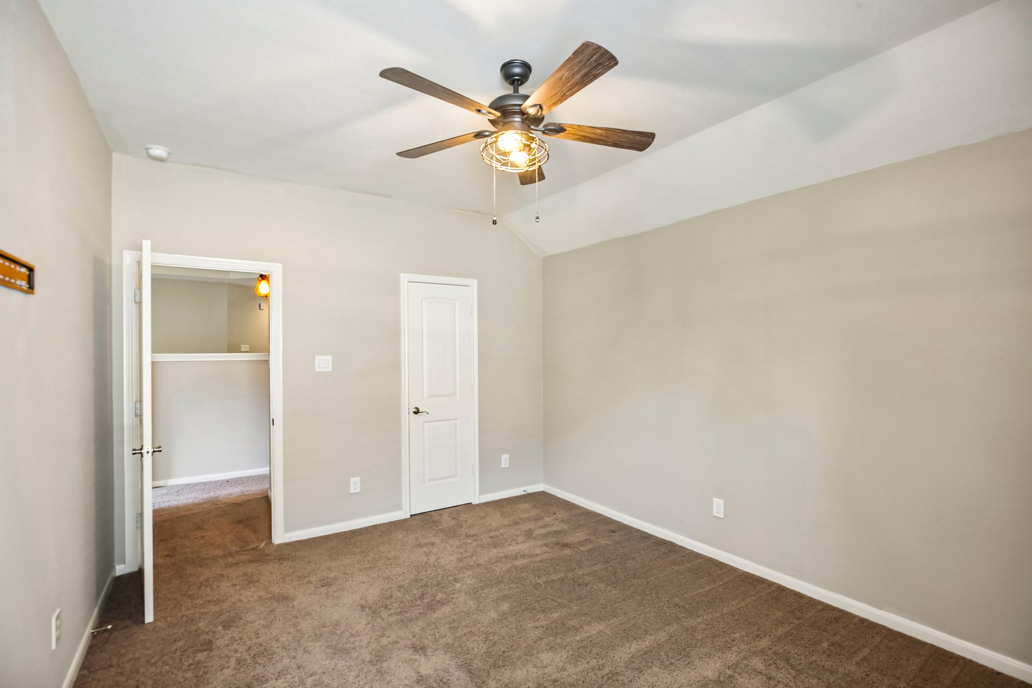 Warwickshire Dr-S2407-049.jpg
