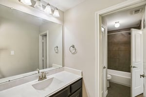 Warwickshire Dr-S2407-048.jpg