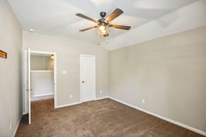 Warwickshire Dr-S2407-049.jpg