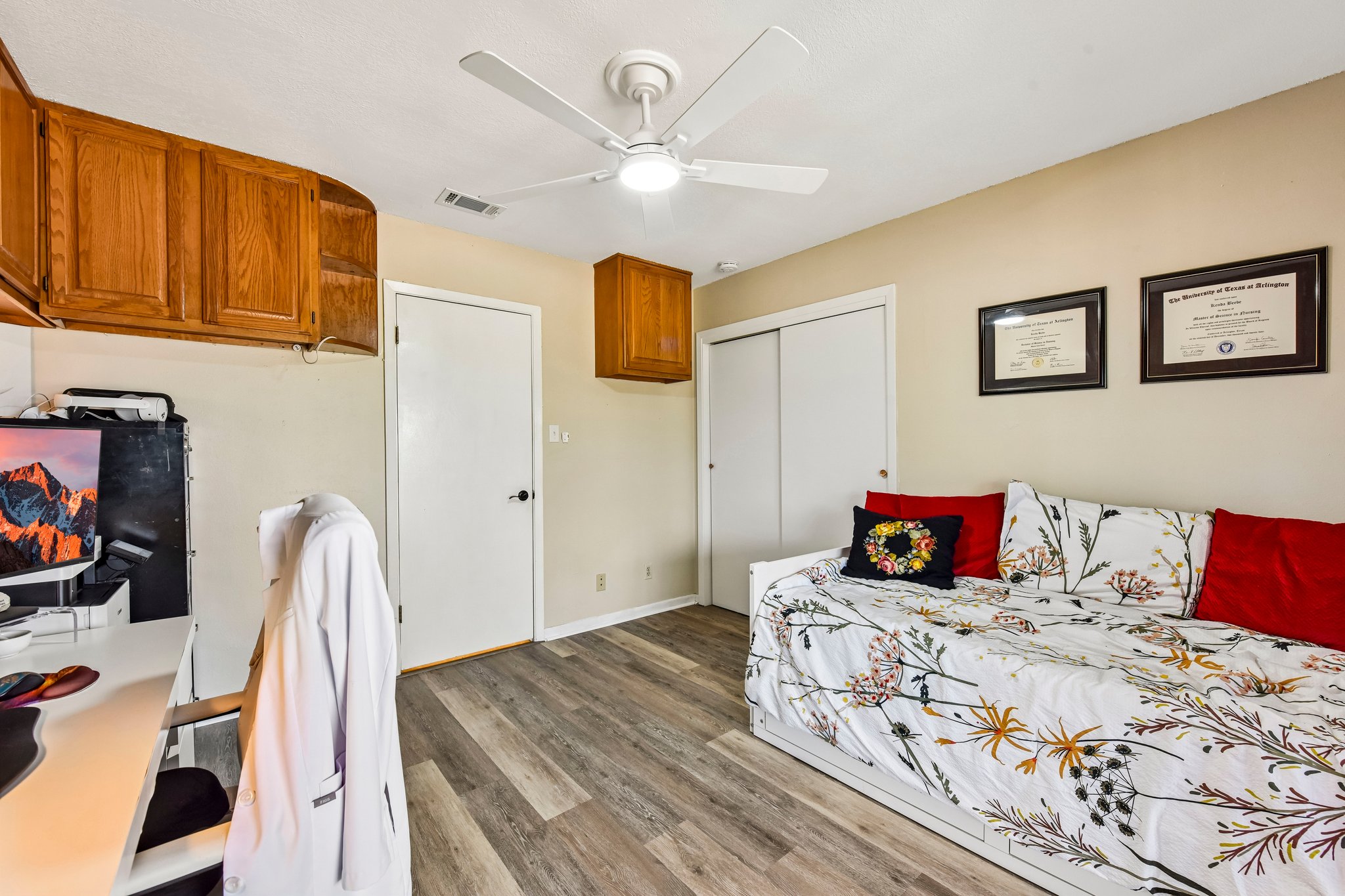 Oak Dale Dr-S2708-021.jpg