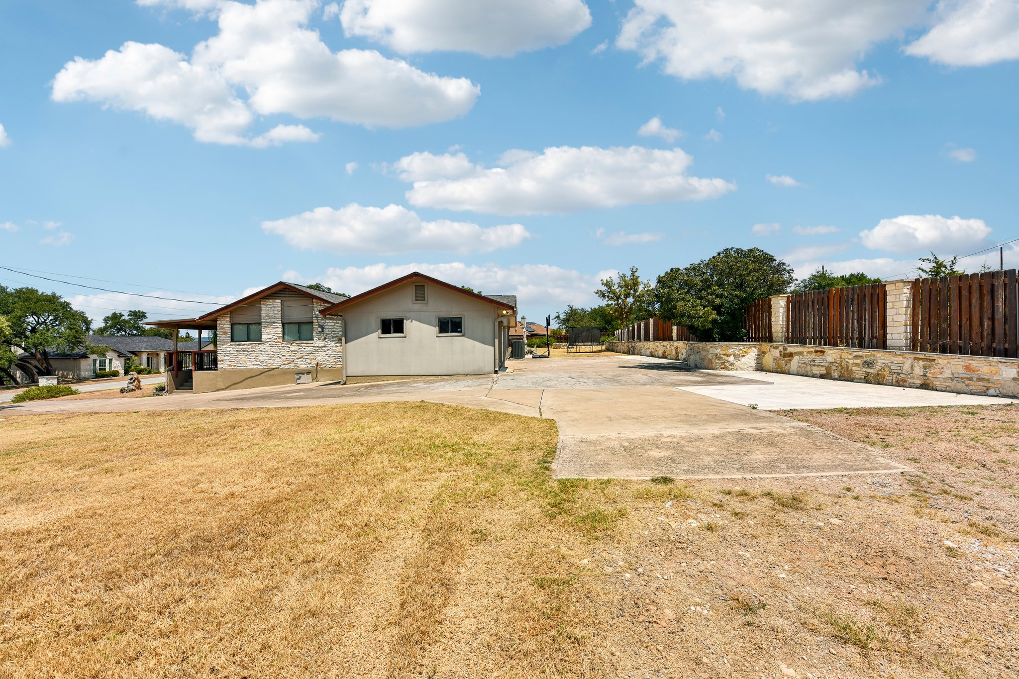 Oak Dale Dr-S2708-053.jpg