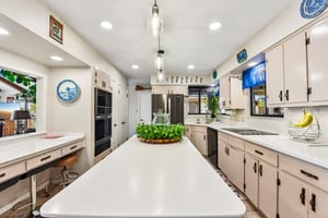 Oak Dale Dr-S2708-019.jpg