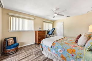 Oak Dale Dr-S2708-036.jpg