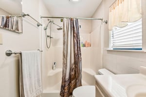 Oak Dale Dr-S2708-039.jpg