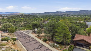 Lot Photo 2