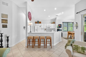 Breakfast Bar 1 of 2