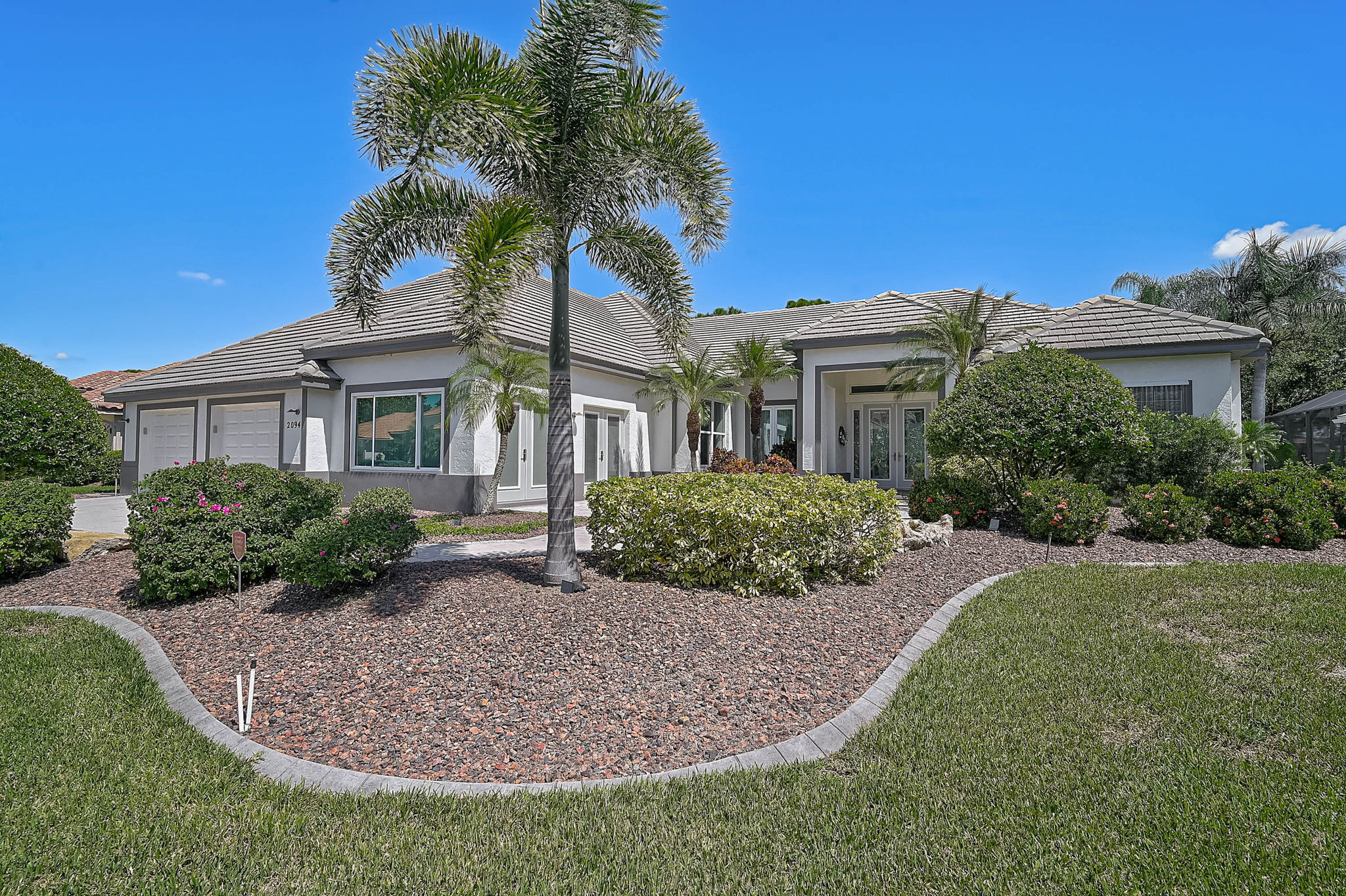 2094 Sandhill Ln-1