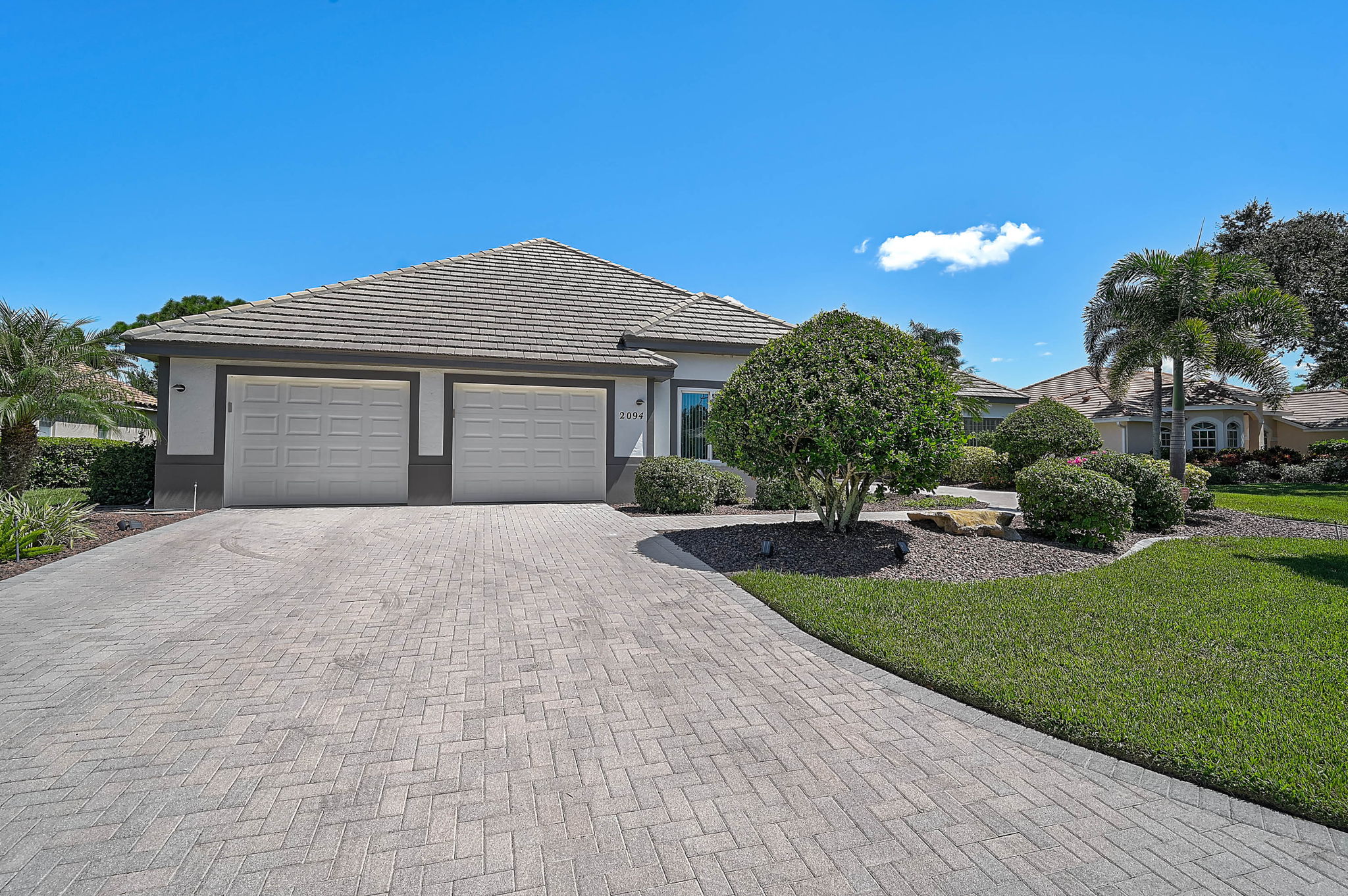 2094 Sandhill Ln-3
