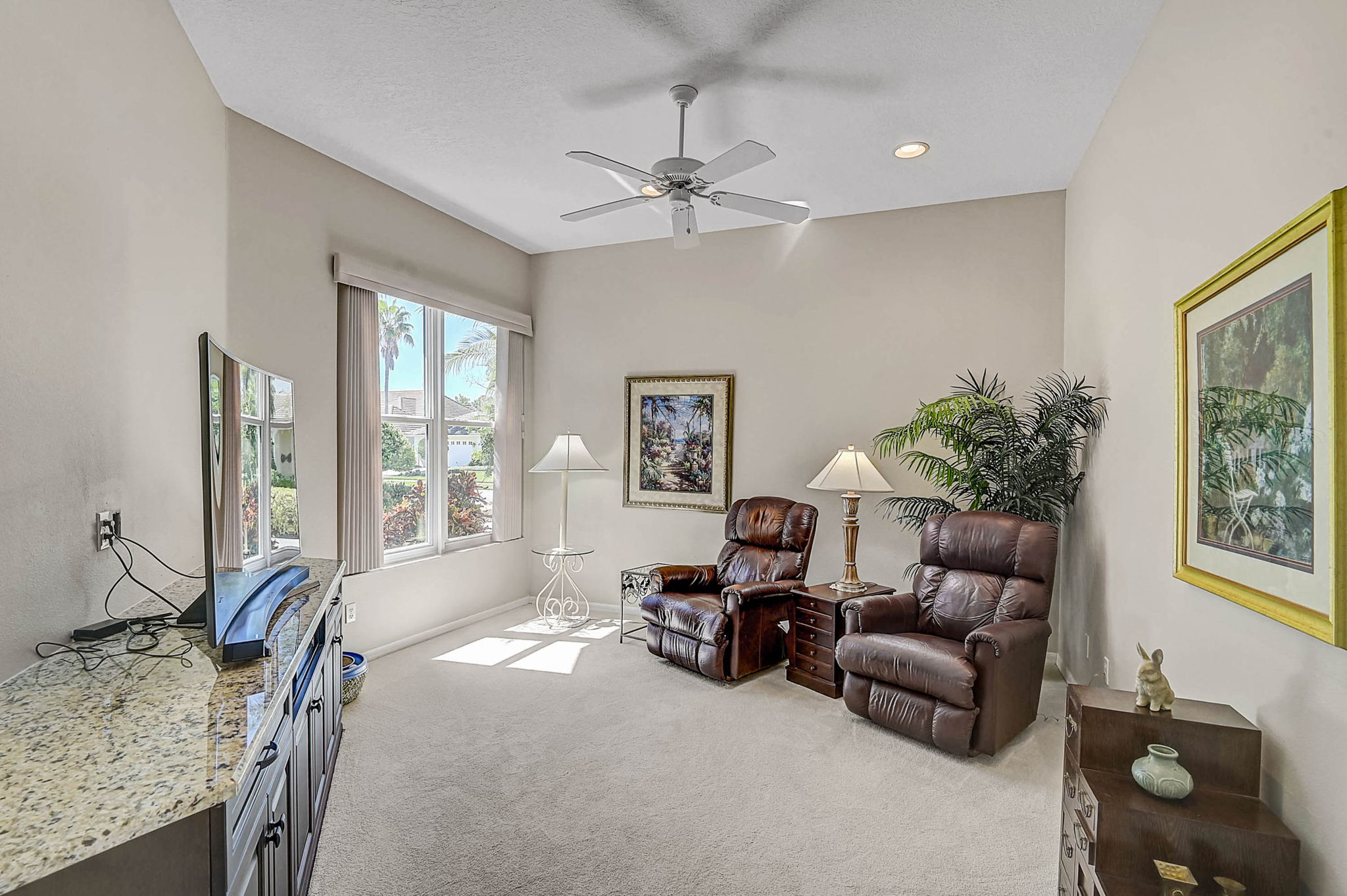 2094 Sandhill Ln-22