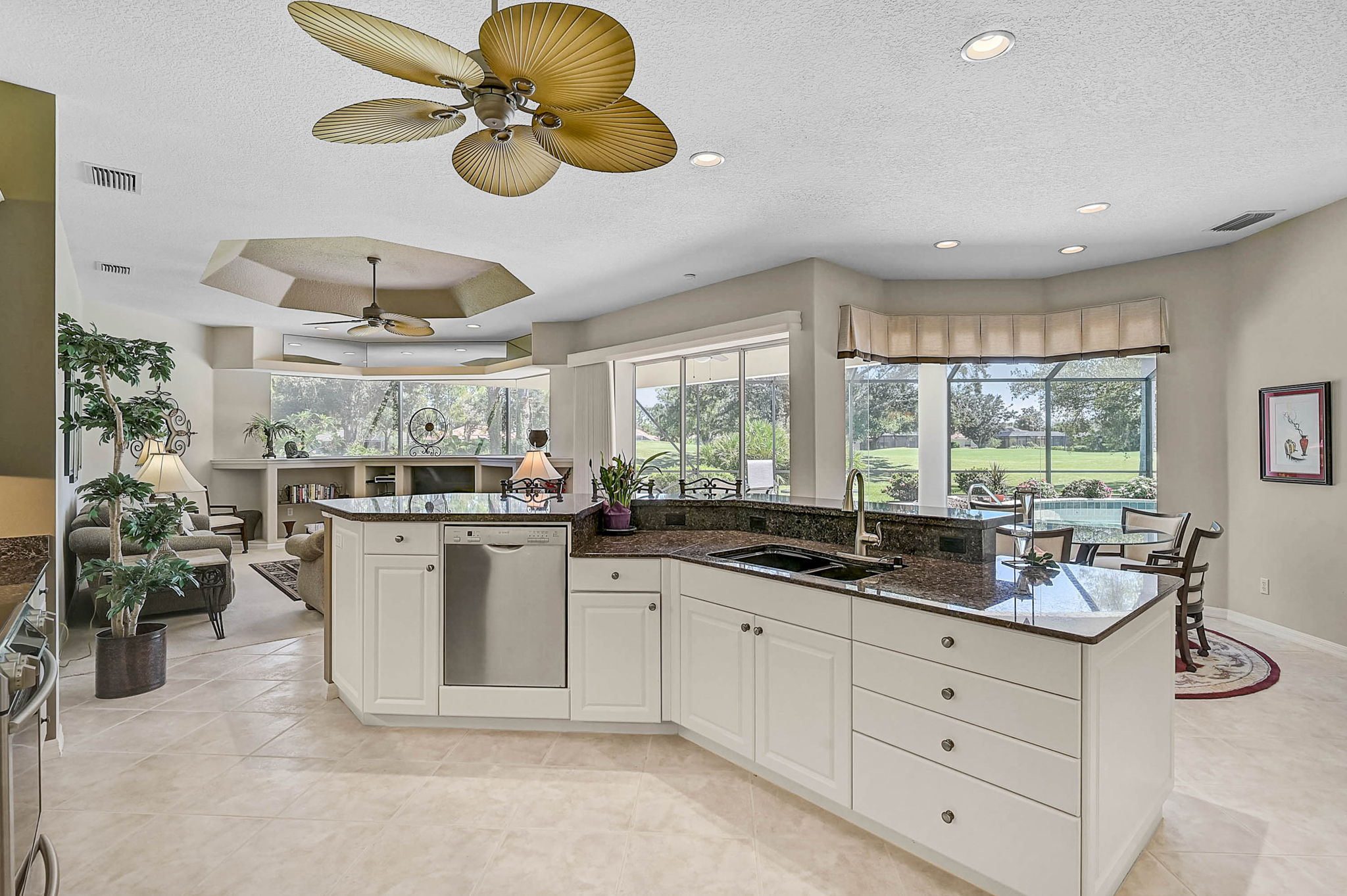 2094 Sandhill Ln-36