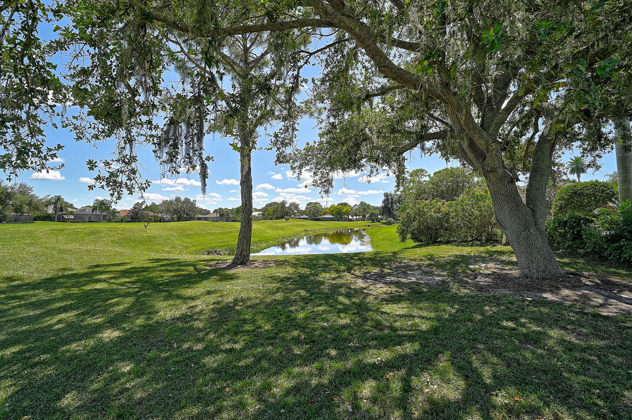 2094 Sandhill Ln-52