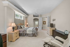 2094 Sandhill Ln-17
