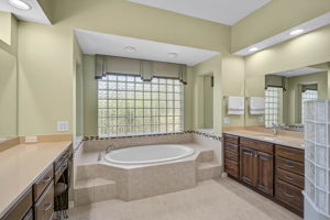 2094 Sandhill Ln-20